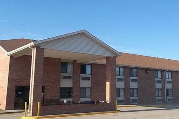 COLUMBUS INN (Columbus)